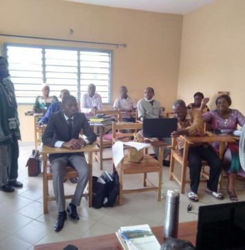 Formation en présentielle avec Dr AGBEDE Afolabi Ghislain au étudiant de FITEP BENIN